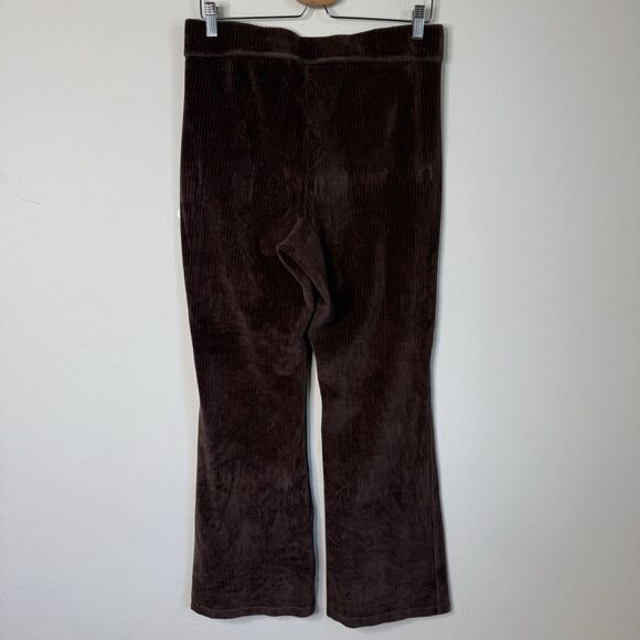 Old Navy Active Large High Rise PowerSoft Rib Knit Flare Pull On Pants - Picture 4 of 12